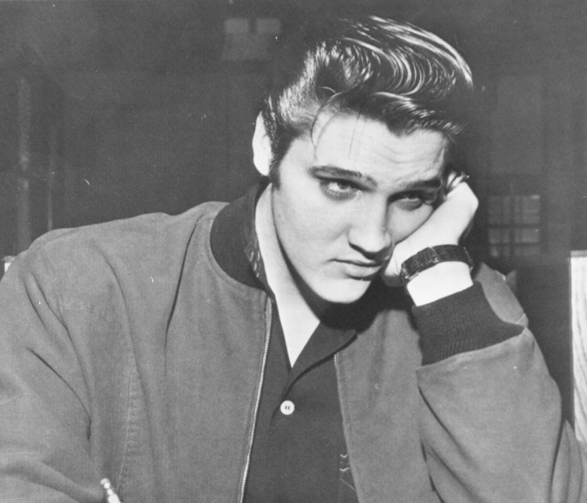Elvis' 1st Performance in Las Vegas Was a Complete Disaster: 'We Were  Failures'
