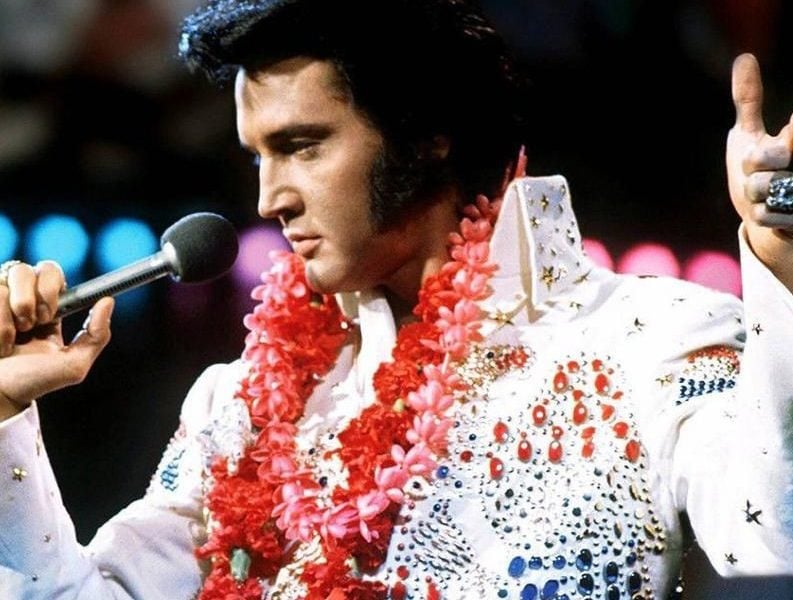 Video of the Week: Elvis Presley's 'My Way' (Aloha from Hawaii concert,  Live in Honolulu) - Spotlight Sony Music UK | Official Website - Official  Website