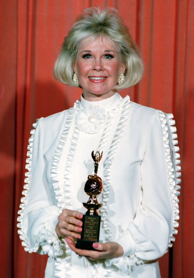 Doris Day, legendary actress and singer, dies at 97